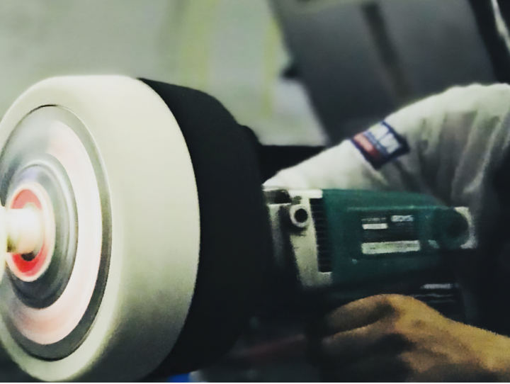 年間の施工実績２万２千台経験豊富なベテラン技術者による施工