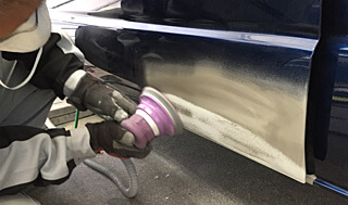 仕上げパテ研磨